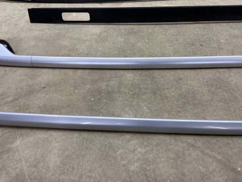 Relingi dachowe Nissan X-Trail III T32 Rogue 13-21r. mocowania bagażnika na dach zaślepki listwy lewa prawa KOMPLET