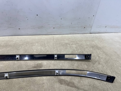 Relingi dachowe Nissan X-Trail III T32 Rogue 13-21r. mocowania bagażnika na dach zaślepki listwy lewa prawa KOMPLET