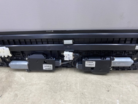 Szyberdach Nissan X-Trail III T32 Rogue 13-21r. panorama szyba roleta kompletny z silniczkami i wązką