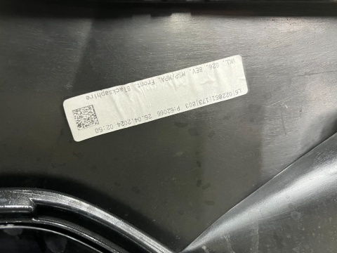 Zderzak przedni BMW i4 G26 M-Pakiet 21r.- przód 6XPDC 9881896