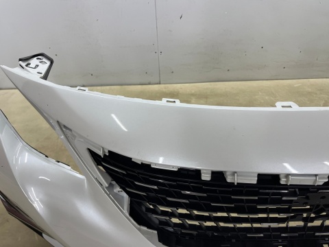 Zderzak przedni Peugeot 3008 5008 II 2 16-20r. przód Full Led 6XPDC 9815499077