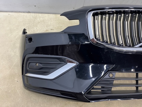 Zderzak przedni Volvo V60 2 II S60 3 III 18r.- przód 4XPDC spryski 31690589