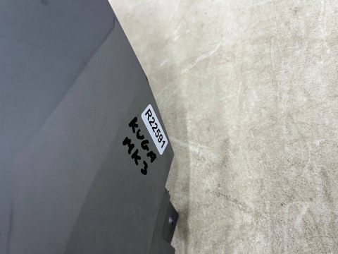 Zderzak tylny Ford Kuga Mk3 III ST-Line 19r.- tył PDC LV4B-17A894-DJ