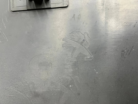 Zderzak tylny Peugeot 208 2 II 19r.- tył 6XPDC 9823204280