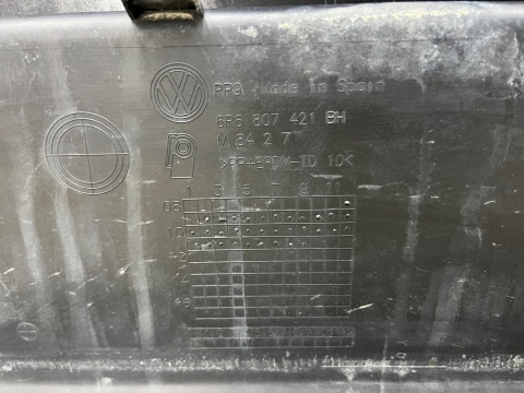 Zderzak tylny VW Polo 5 V 6R 09-14r. tył 6R6807421BH