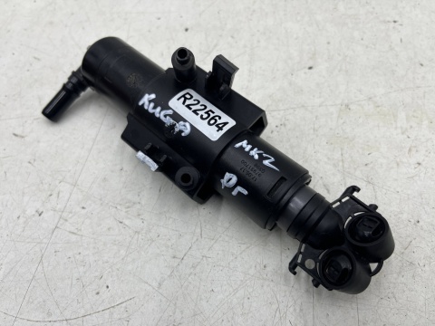 Dysza spryskiwaczy Ford Kuga MK2 Lift 16-19r. PRAWY spryskiwacz reflektora lampy prawej pompka gv41-13l014-ae