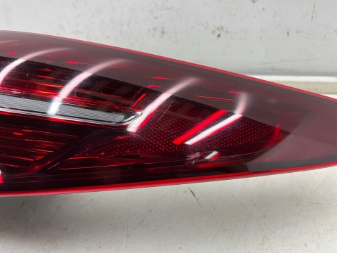 Lampa Mazda 3 IV BP SEDAN 19r.- prawa tylna w błotnik ORYGINALNA bcjh-51150