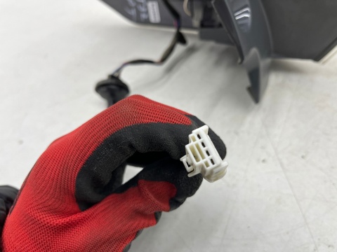 Lampa Nissan X-Trail III T32 Rogue 13-17r. Przedlift PRAWA tylna w błotnik oryginalna prawy tył EUROPA Koito 220-17939