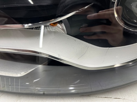 Lampa reflektor Audi A4 B8 07-11r. LEWA przednia BI Xenon BiXsenon nieskrętny Europa oryginal lewy przód 8k0941003c