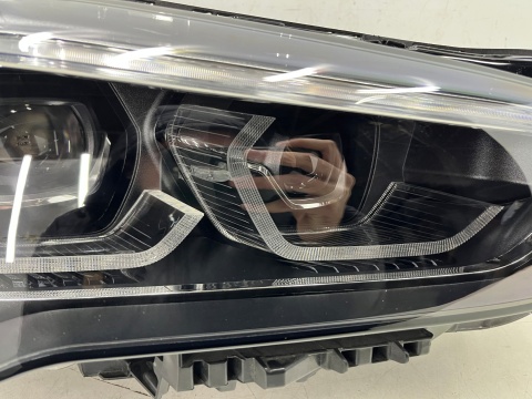 Lampa reflektor BMW X1 F48 LCI Lift 19-22r. prawa przednia FULL LED Europa oryginal prawy przód 5a01172