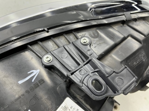 Lampa reflektor Fiat Tipo 15-26r. prawa przednia soczewka LED pasek prawy przód Europa 521134350e