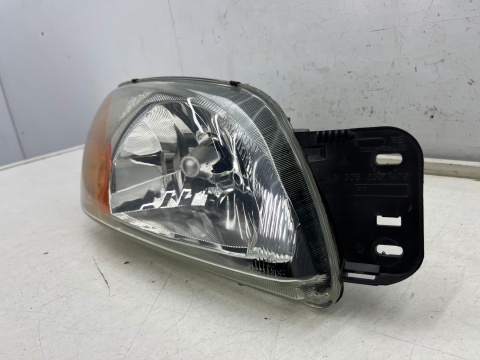 Lampa reflektor Ford Fiesta IV MK4 LIFT 99-02r. prawa przednia Europa oryginal Bosch prawy przód ya61-13005-ec 0301173304