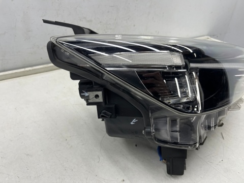 Lampa reflektor Mazda CX3 CX-3 14-21r. PRAWA przednia FULL LED 10pin prawy przód d10e-51030