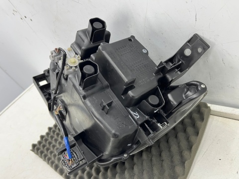 Lampa reflektor Mazda CX3 CX-3 14-21r. PRAWA przednia FULL LED 10pin prawy przód d10e-51030