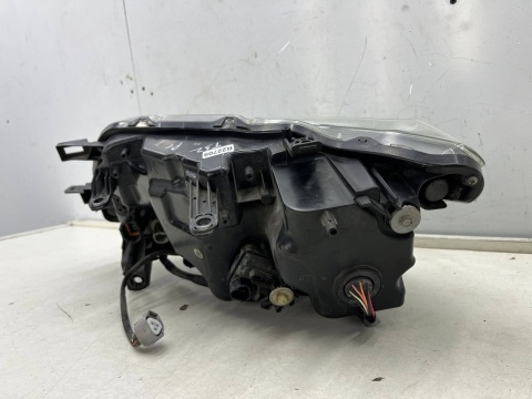 Lampa reflektor Nissan X-Trail III T32 Rogue 13-17r. Przedlift prawa przednia FULL LED Europa oryginal nieuszkodzona prawy przód