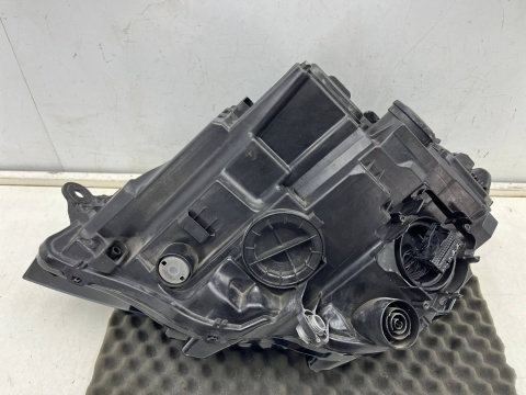 Lampa reflektor VW Transporter VI T6 T6.1 Multivan LIFT 19-24r. PRAWA przednia FULL LED prawy przód Europa 7l1941036d