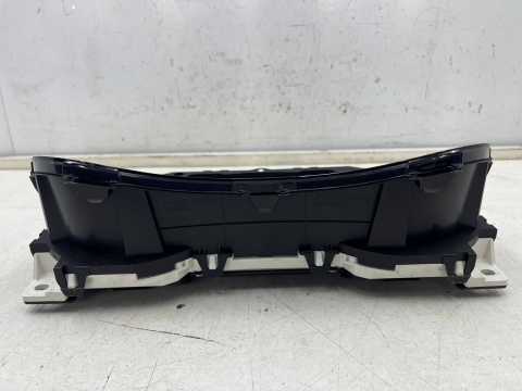 Licznik Nissan X-Trail III T32 Rogue 13-21r. AC 1.6 dCi diesel zegary obrotomierz prędkościomierz wskaźnik wyświetlacz