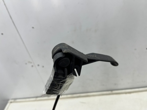 Linka maski Vw PASSAT B5 lift KLAMKA CIĘGNO OTWIERANIA MASKI