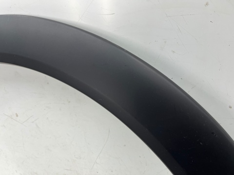 Listwa Porsche Cayenne III 9y COUPE 19r.- LEWY tylny rant nadkola błotnika nakładka lewy tył 9y3854731e