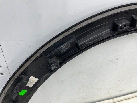 Listwa Porsche Cayenne III 9y COUPE 19r.- LEWY tylny rant nadkola błotnika nakładka lewy tył 9y3854731e