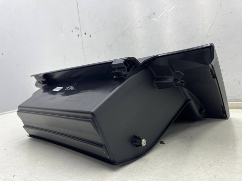 Schowek Nissan X-Trail III T32 Rogue 13-21r. schowek deski pasażera Europa