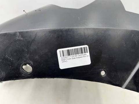 Ślizg BMW X3 G45 M-pakiet Msport 2024r.- prawe przednie mocowanie zderzaka wlot powietrza prawy przód 8087013