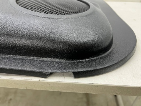 Tapicerka Nissan X-Trail III T32 Rogue 13-21r. lewy przedni boczek drzwi kierowcy lewy przód