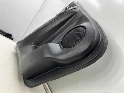 Tapicerka Nissan X-Trail III T32 Rogue 13-21r. lewy tylny boczek drzwi lewy tył