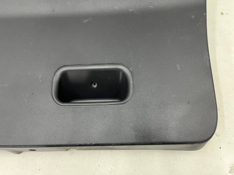 Tapicerka Opel Meriva A 03-10r. boczek klapy bagażnika osłona 13123803