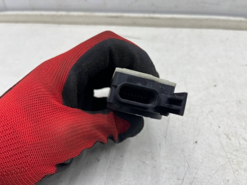 Żaluzja BMW X3 G01 iX 17-24r. silniczek żaluzji rolety powietrza 5a180e3