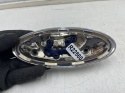 Znaczek Ford Kuga MK3 20-24r. przedni znaczek zderzaka atrapy maski emblemat przód ORYGNALNY lj6b-8b262-aa