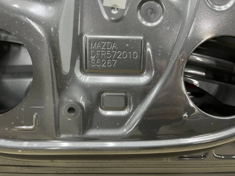 Drzwi Mazda CX-30 CX30 19r.- prawe tylne prawy tył DFR572010