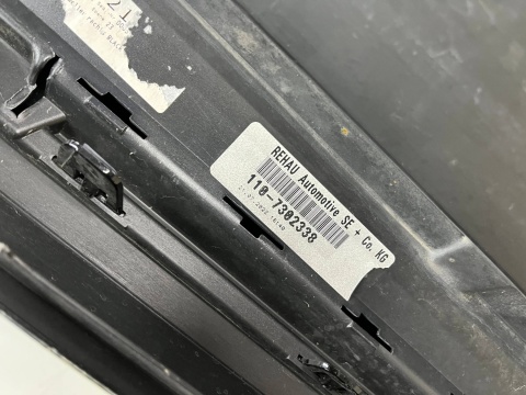 Listwa progowa BMW X1 U11 M-pakiet Msport 22r.- prawa nakładka progu zewnętrzna prawy próg 5a01682 9881952