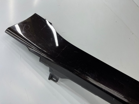 Listwa progowa BMW 2 F46 Gran Tourer 14-22r. PRAWA nakładka progu zewnętrzna prawy próg 7318852