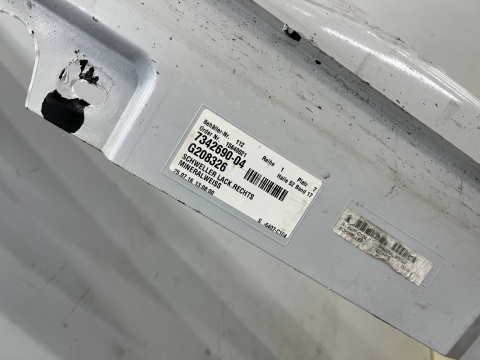 Listwa progowa BMW 5 F10 F11 sedan kombi 10-17r. prawa nakładka progu zewnętrzna kolor Mineralweiss prawy próg 7184774