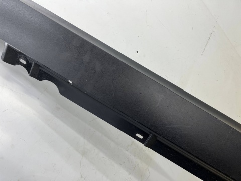 Listwa progowa Macan I 95b 14r.- prawa nakładka progu zewnętrzna prawy próg 95b853554a