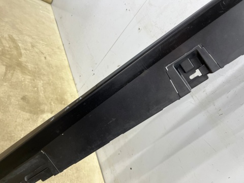 Listwa progowa Mazda 3 IV BP 18r.- lewa nakładka progu zewnętrzna lewy próg BCJH-51P51