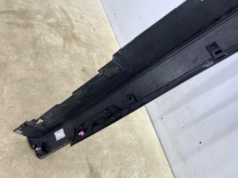 Listwa progowa Mazda 3 IV BP 18r.- lewa nakładka progu zewnętrzna lewy próg BCJH-51P51