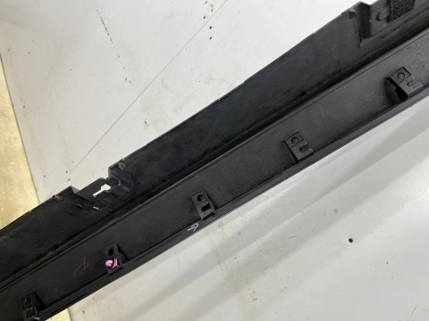 Listwa progowa Mazda 3 IV BP 18r.- lewa nakładka progu zewnętrzna lewy próg BCJH-51P51