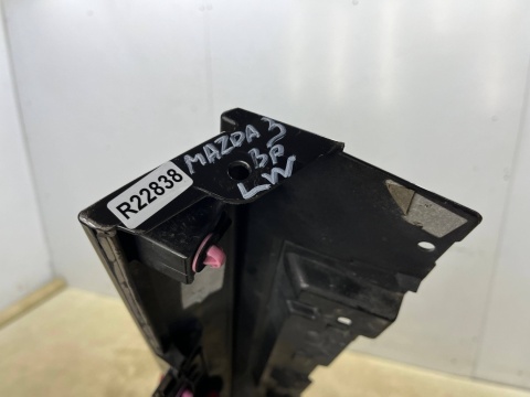 Listwa progowa Mazda 3 IV BP 18r.- lewa nakładka progu zewnętrzna lewy próg BCJH-51P51