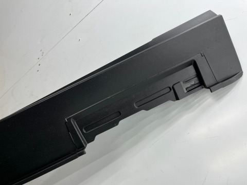 Listwa progowa Mazda CX-30 CX30 2019r.- prawa nakładka progu zewnętrzna prawy próg dgh9-51p41