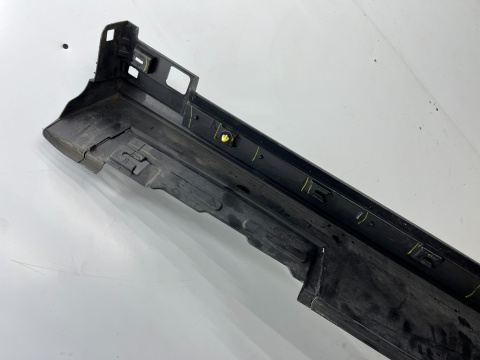 Listwa progowa Mazda CX-30 CX30 2019r.- prawa nakładka progu zewnętrzna prawy próg dgh9-51p41