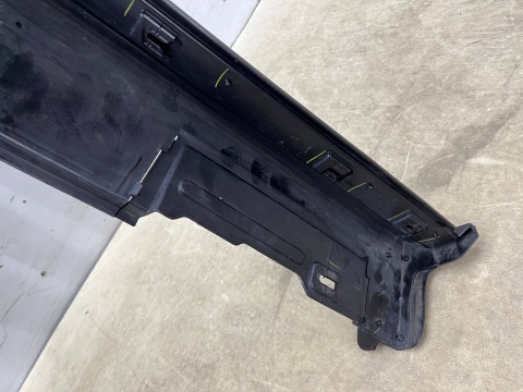 Listwa progowa Mazda CX-30 CX30 2019r.- prawa nakładka progu zewnętrzna prawy próg dgh9-51p41