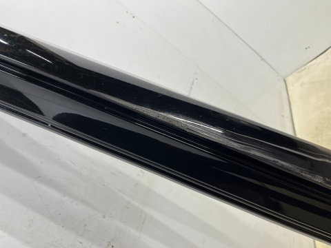 Listwa progowa Mercedes w177 AMG a-klasa 18r.- PRAWA nakładka progu zewnętrzna prawy próg a1776901801