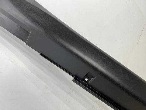 Listwa progowa Nissan X-Trail III T32 Rogue 13-17r. prawa nakładka progu zewnętrzna prawy próg 768504ce0a