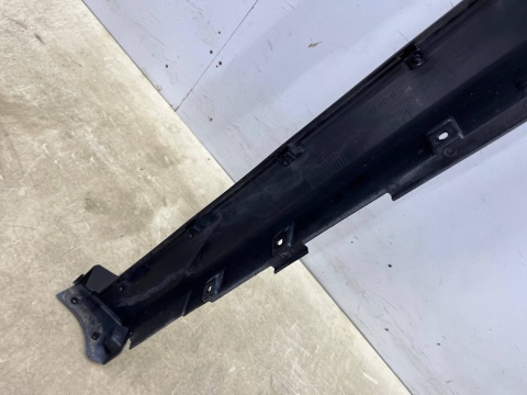 Listwa progowa Nissan X-Trail III T32 Rogue 13-17r. prawa nakładka progu zewnętrzna prawy próg 768504ce0a