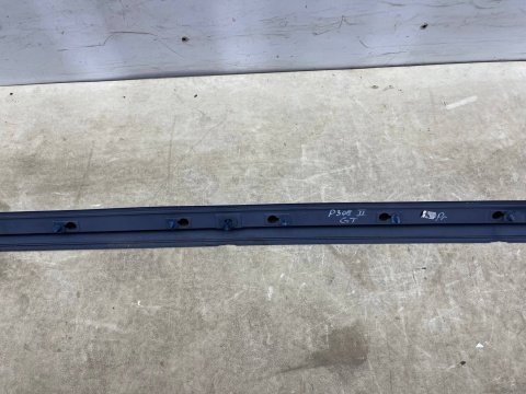 Listwa progowa Peugeot 308 II T9 GT Line 13-21r. prawa nakładka progu zewnętrzna oryginalna prawy próg 9806944677
