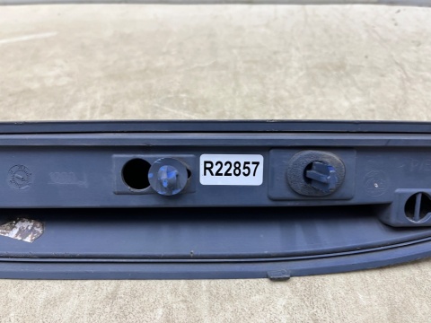 Listwa progowa Peugeot 308 II T9 GT Line 13-21r. prawa nakładka progu zewnętrzna oryginalna prawy próg 9806944677