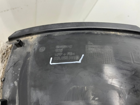 Nadkole  VW Touran 2 II 5ta 15-22r. lewe przednie ORYGINAL lewy przód 5ta805911d