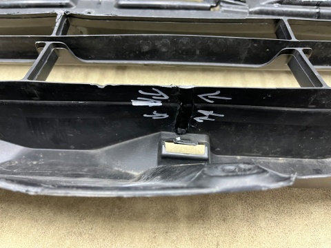 Zderzak przedni Mitsubishi Outlander III 3 15-18r. LIFT przód 6410G227ZZ